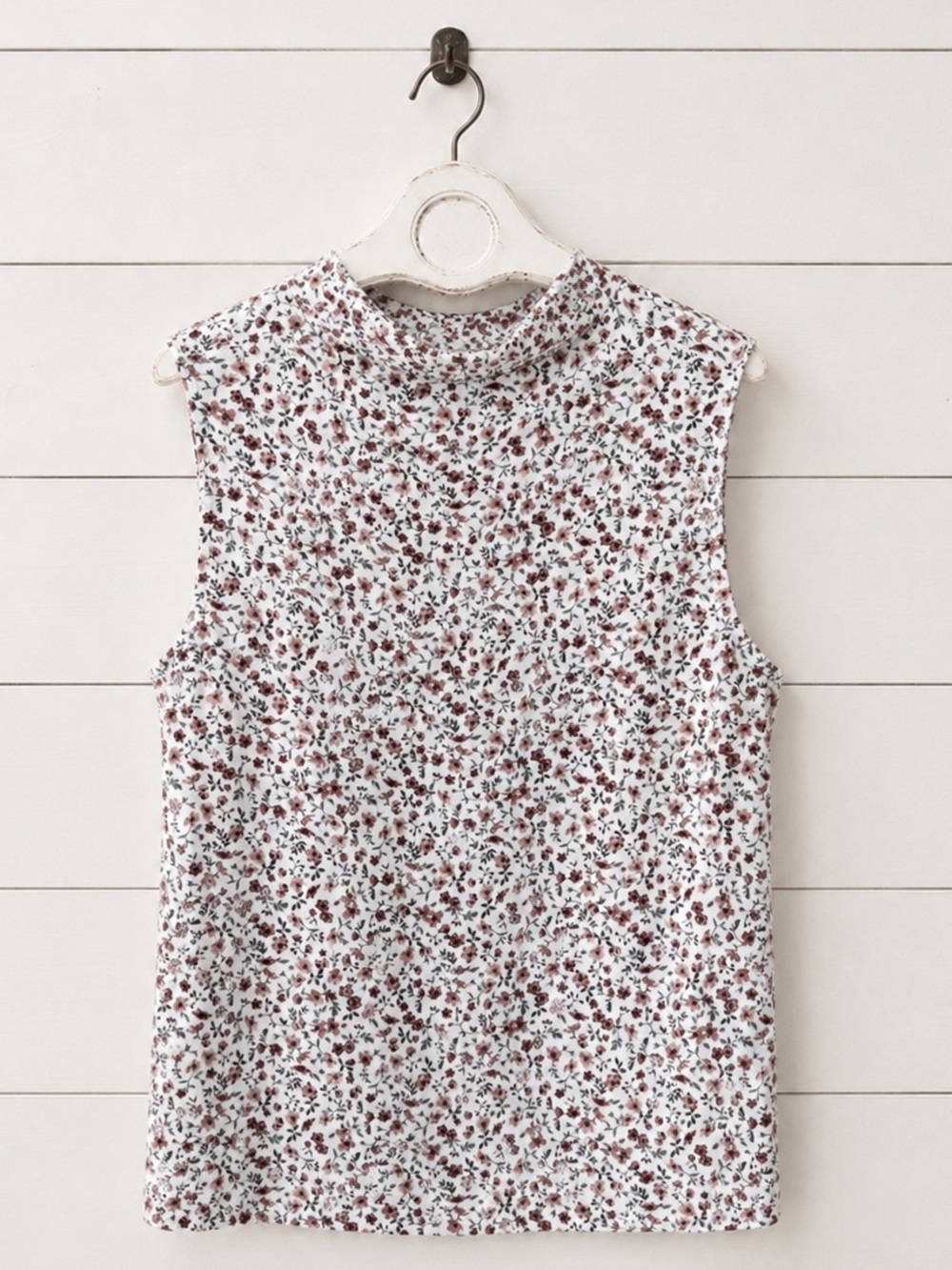 Reitmans Sleeveless Floral Blouse - White and Brown